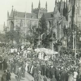 Crowds in Victory Day Celebrations, St Andrews Cathedral, George Street Sydney, 1919
