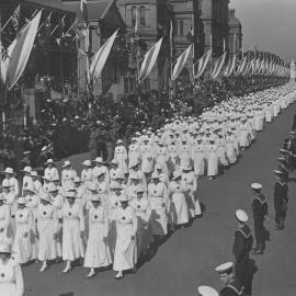 Women nurses on parade, Victory Day celebrations, Sydney 1919