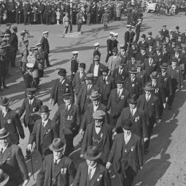 Veterans parade in Victory Day celebrations, Sydney, 1919