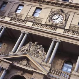 Detail view, Customs House, Alfred Street, 2001
