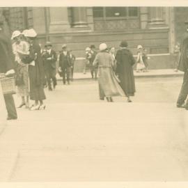 Pedestrians at the corner of Martin Place and George Street Sydney, 1935