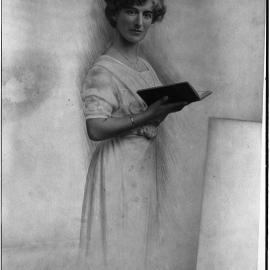 Portrait of Lady Mayoress, Miss Florence Clarke, Municipal Council of Sydney, 1912