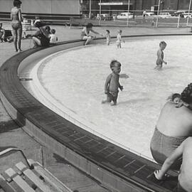 Prince Alfred Park swimming pool, 1960s