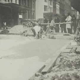 Woodblocking Park Street Sydney, 1927